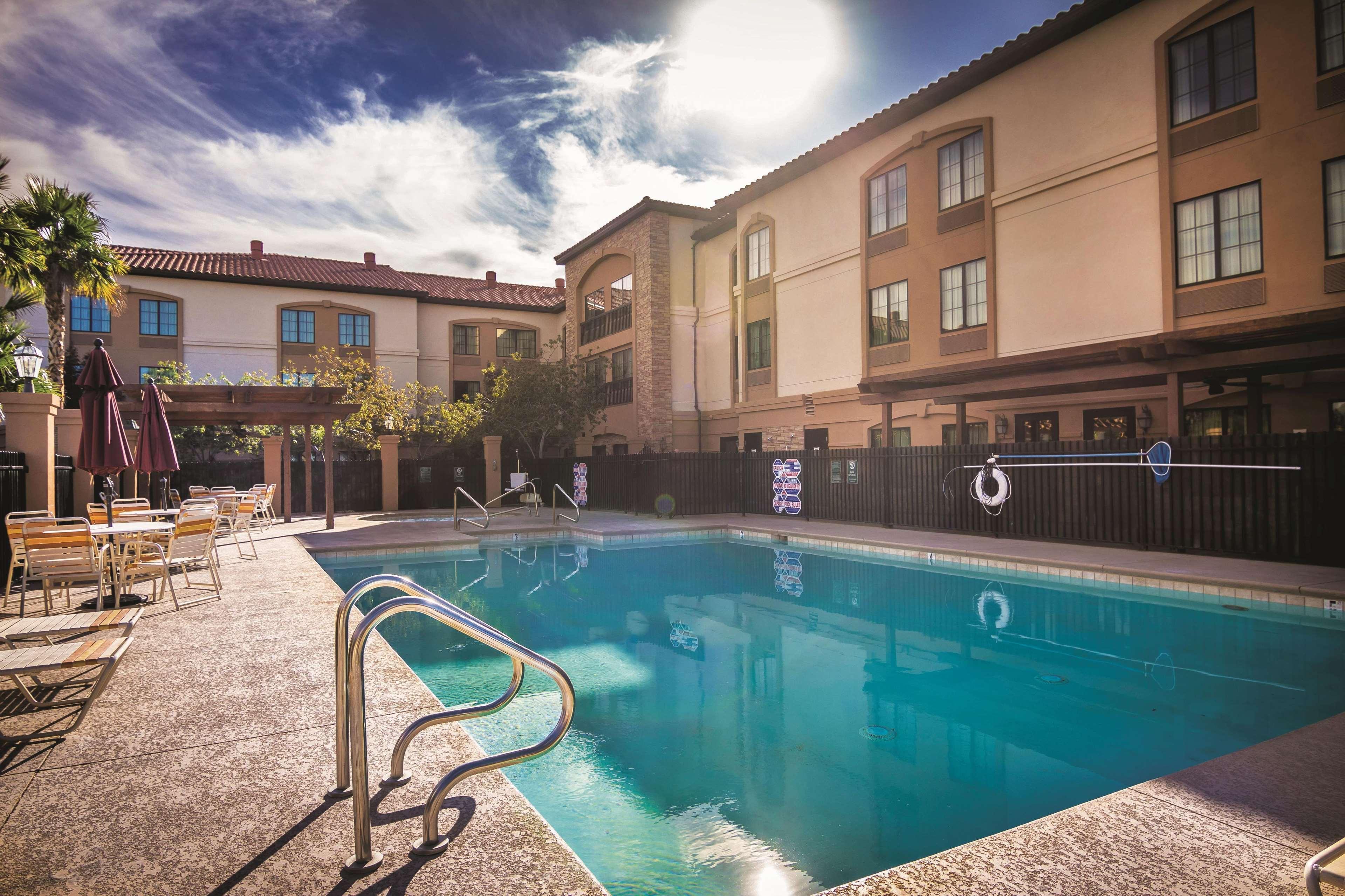 La Quinta By Wyndham Las Vegas Airport South Экстерьер фото